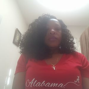 Meet your Posher, Monica